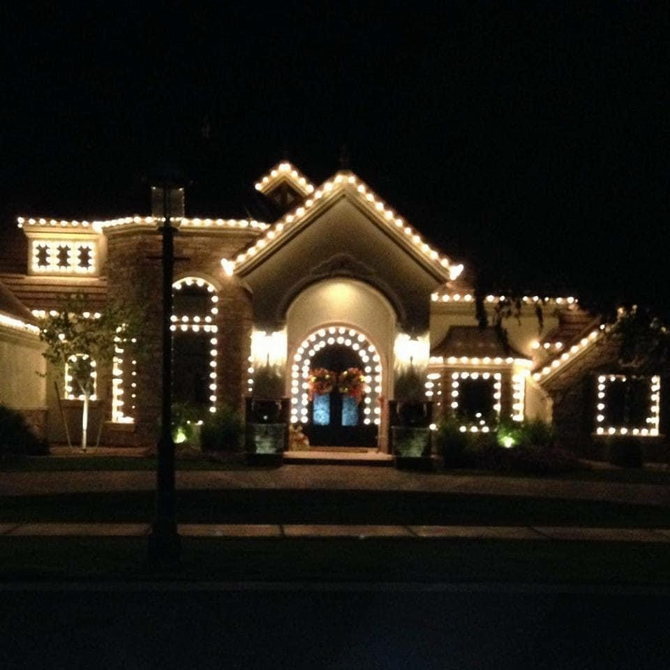 <img src="Katy Christmas lights.png" alt="Katy Christmas light installation">