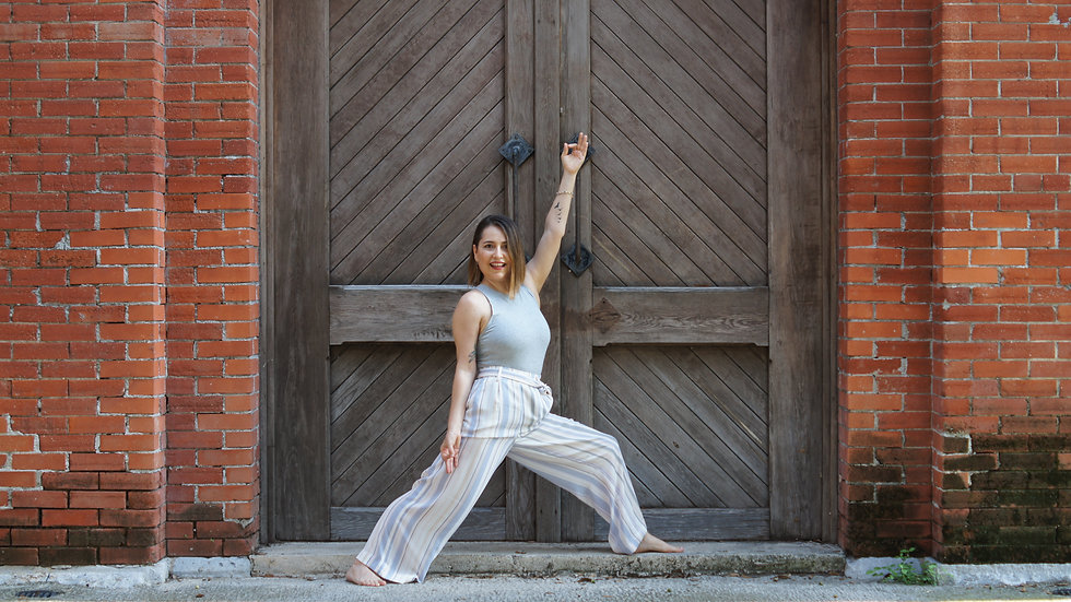 Idalia Rivera Yoga con Idalia