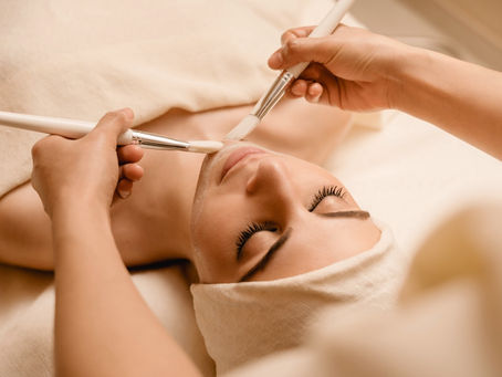 How to Choose the Right Facial for Your Skin Type This Winter