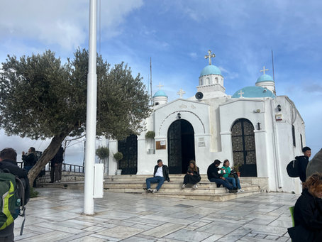 Is the hike up Mount Lycabettus in Athens, worth the climb?!