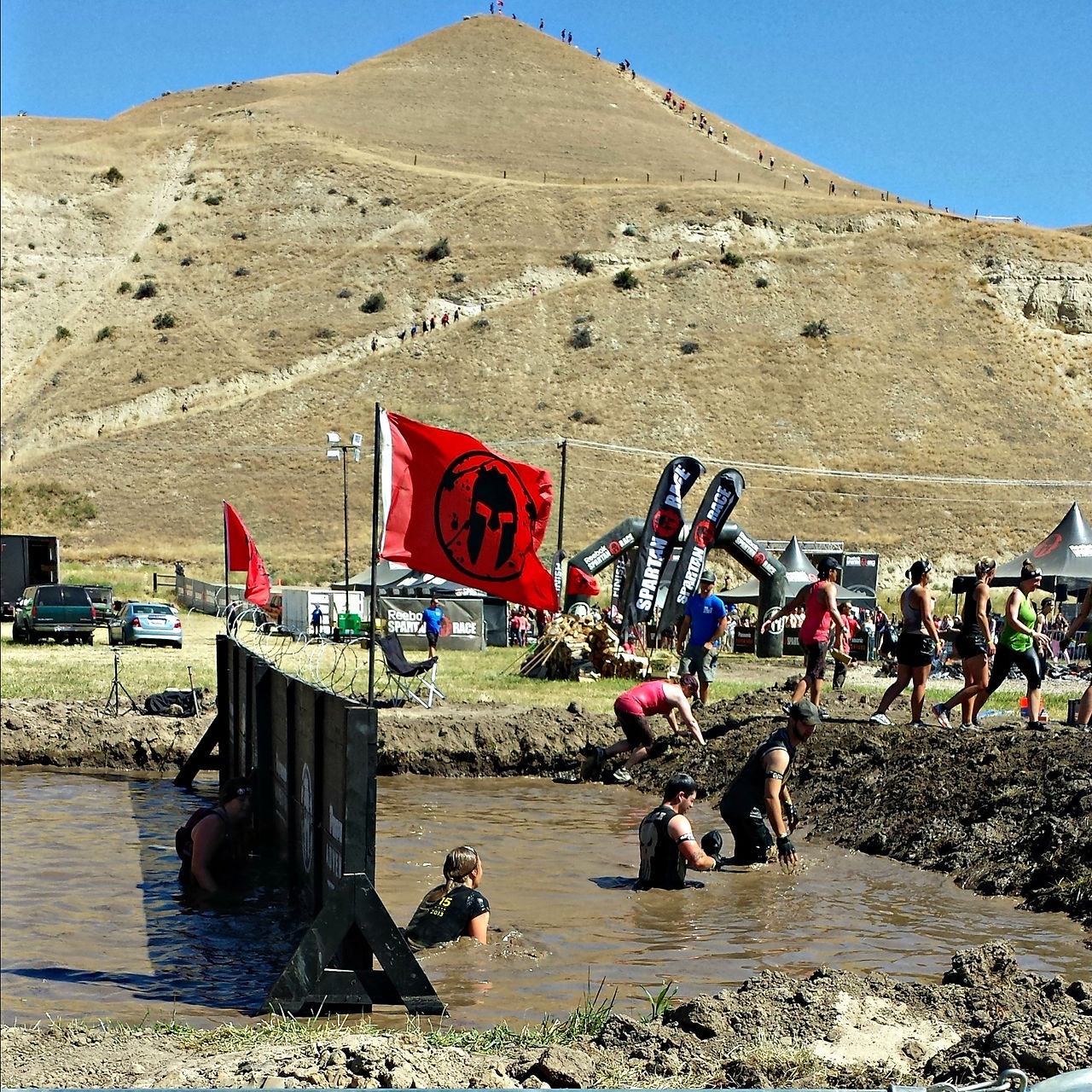 Spartan Race-Dunk Wall
