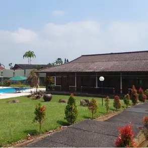 villa bango puncak bogor free breakfast