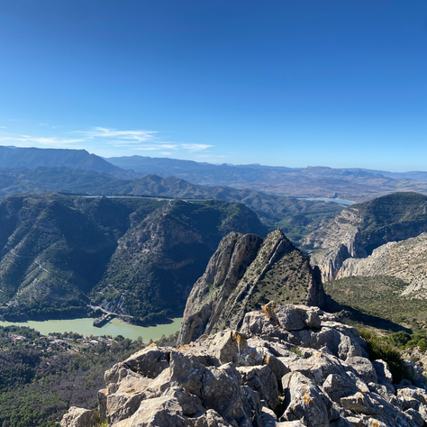 Hike to the summit of las Frontales Medias and Altas from Casa El Chorro