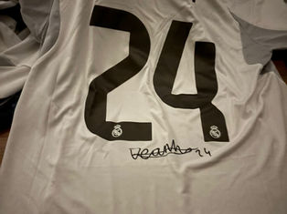 We hebben ’m! Tsjakka!