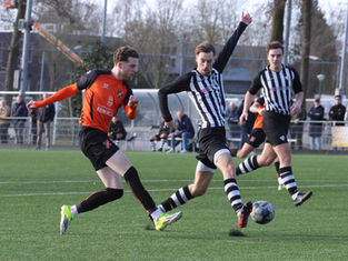 Wedstrijdverslag, TOV-Laren'99