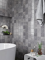 Carrelage Bright Piombo gris pour sol ou mur de salle de bain, style moderne et élégant