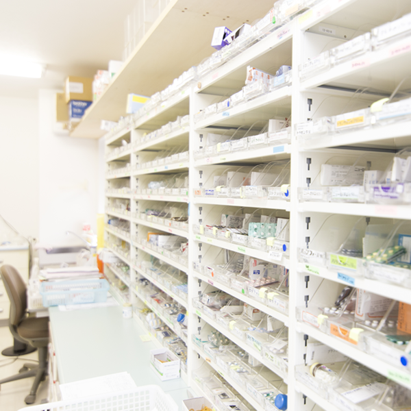 まこと調剤薬局琴似店店内2