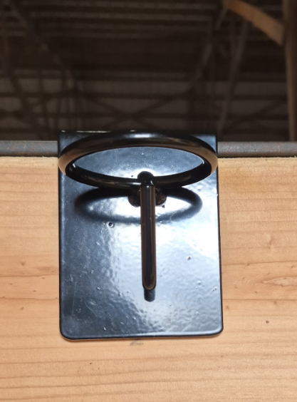 Thumbnail: Portable Bucket Holders