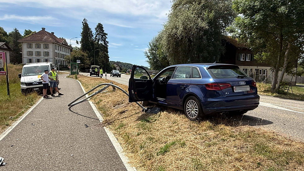 Murgenthal: 28-Jähriger mit Audi gegen Strassenlampe geprallt