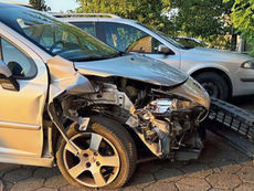 Buchs: Besoffene Automobilistin verursacht hohen Schaden und geht nach Hause