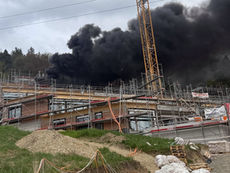 Erlinsbach: Brand auf Flachdach - Gasflasche explodierte