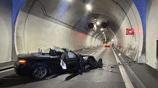 Effingen: Automobilist bei Unfall im Bözbergtunnel schwer verletzt