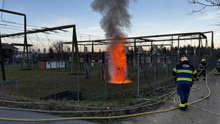 Lauter Knall in Birr: Kabelendverschluss in Brand geraten