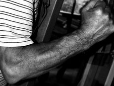 Biberist: 18-Jähriger wird geschlagen und bestohlen - Zeugen gesucht