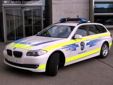 Buchs: Auto touchiert Lastwagen und fährt davon