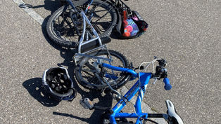 Oeschgen: Fünfjährige Velofahrerin angefahren und abgehauen