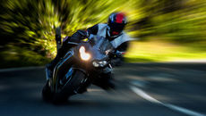 Eiken: 29-Jähriger auf Ducati ausserorts mit 171 km/h geblitzt