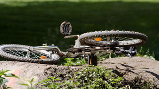 Dintikon: 13-jähriger Velofahrer angefahren und abgehauen. Fahrerflucht?