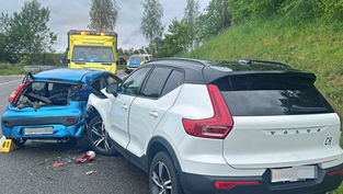 Zufikon: Wegen abgelaufenen Pneus Unfall verursacht?