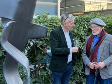 Olten: Jacques Neukomm schenkt Stadthaus Skulptur