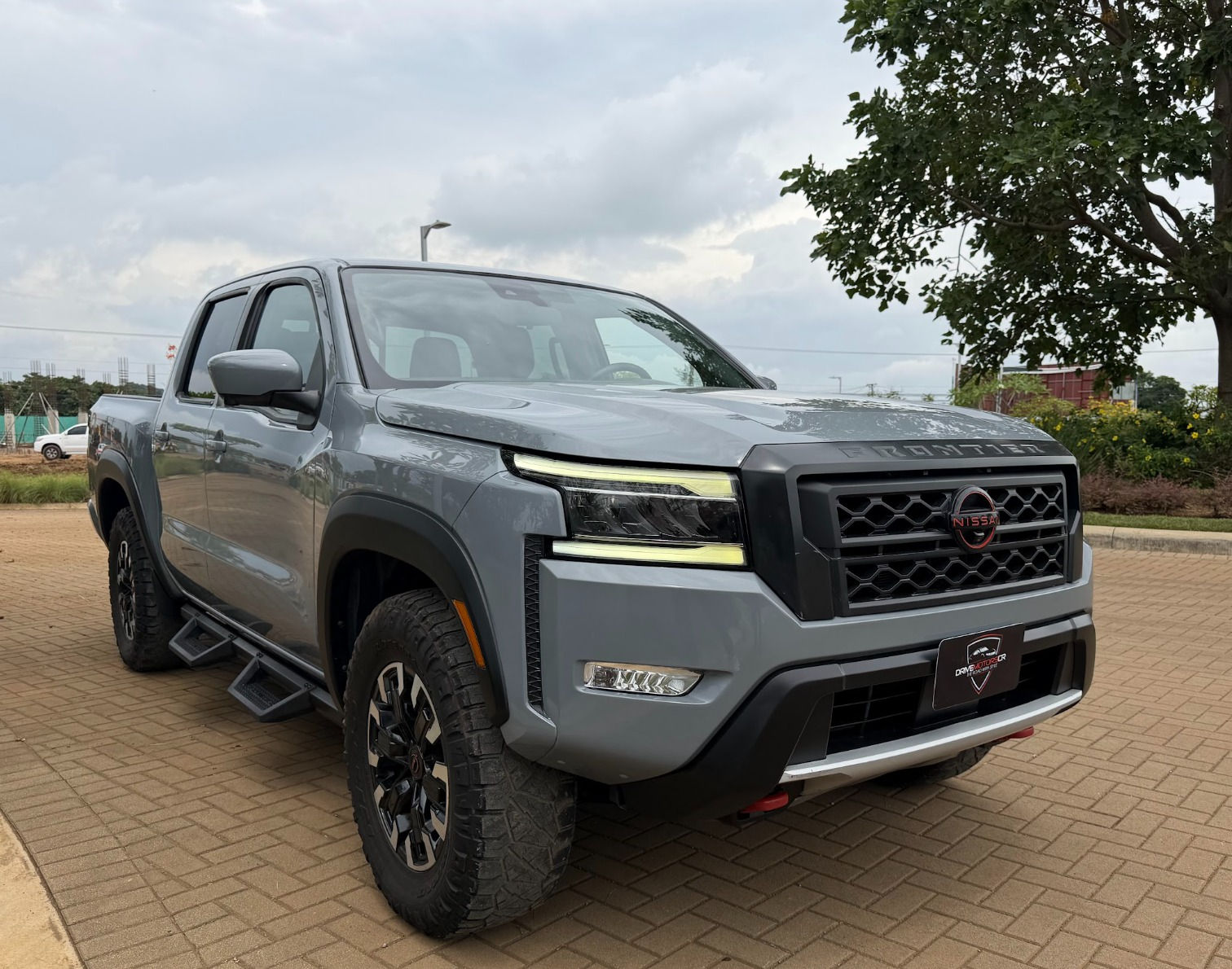 NISSAN FRONTIER PRO4X 2022