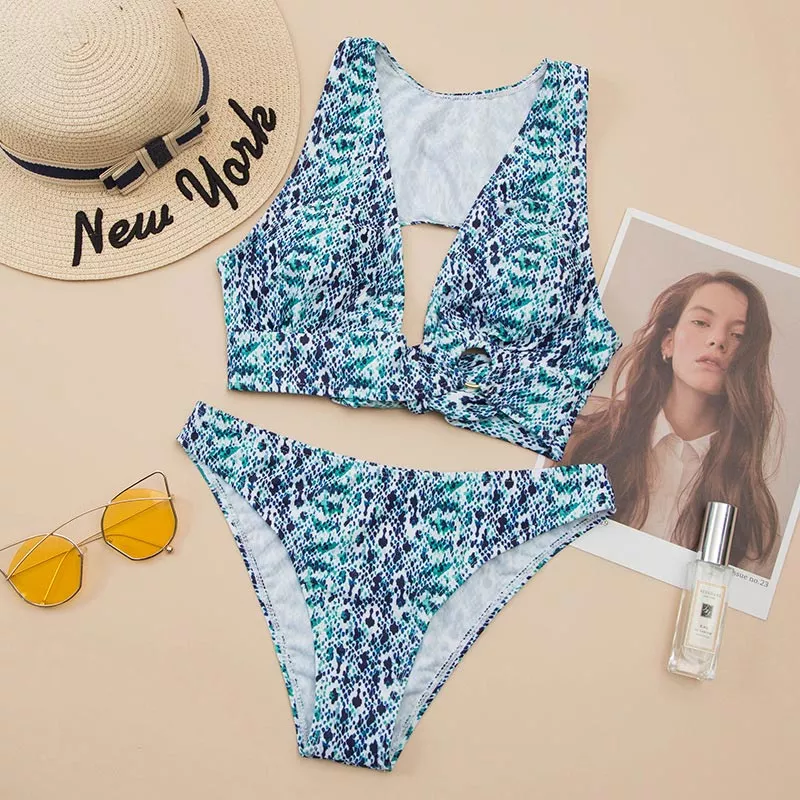 Thumbnail: Becky bikini