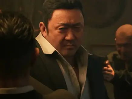 game screenshot of Gang of Dragon featuring Ma Dong-seok.