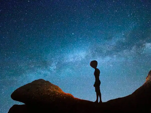 PADRES PAGOS DA NASA PARA DESCOBRIR COMO LIDAR COM ALIENÍGENAS