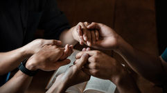 Berdoa Dengan Sukacita