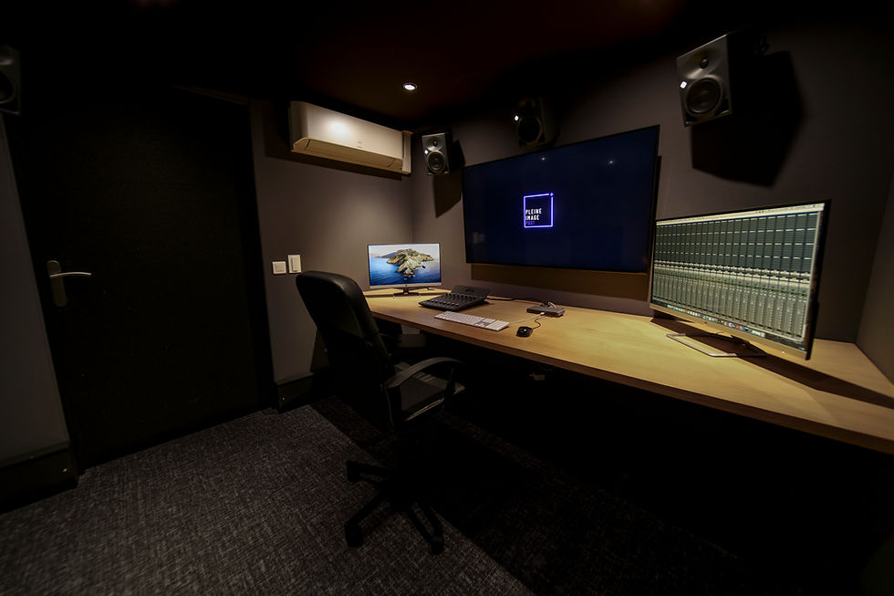 Salle de montage son 7.1, 5.1