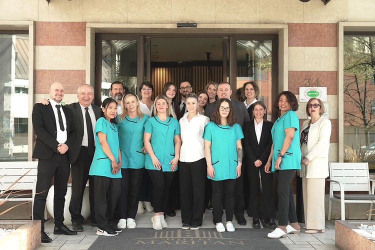 Team completo dell’Hotel Maritan a Padova, staff professionale e accogliente al servizio degli ospiti