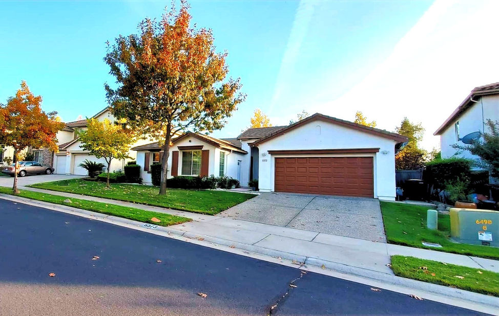 ROSEVILLE SENIOR LIVING