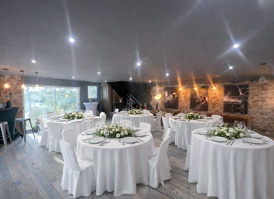 2 photo mariage domaine montaubois.png.png