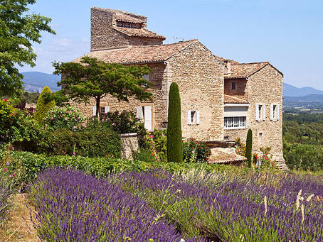 Mas provençal et bastide : louer une propriété de caractère à Aix-en-Provence