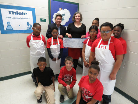 Thiele Kaolin Company Donates $3,500 to Create STEM Lab at Lakeview Academy