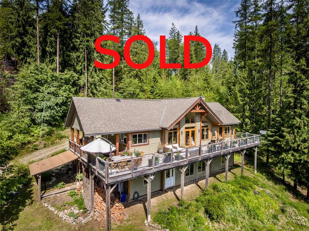 15750 Fish Hawk Bay Rd. Crawford Bay