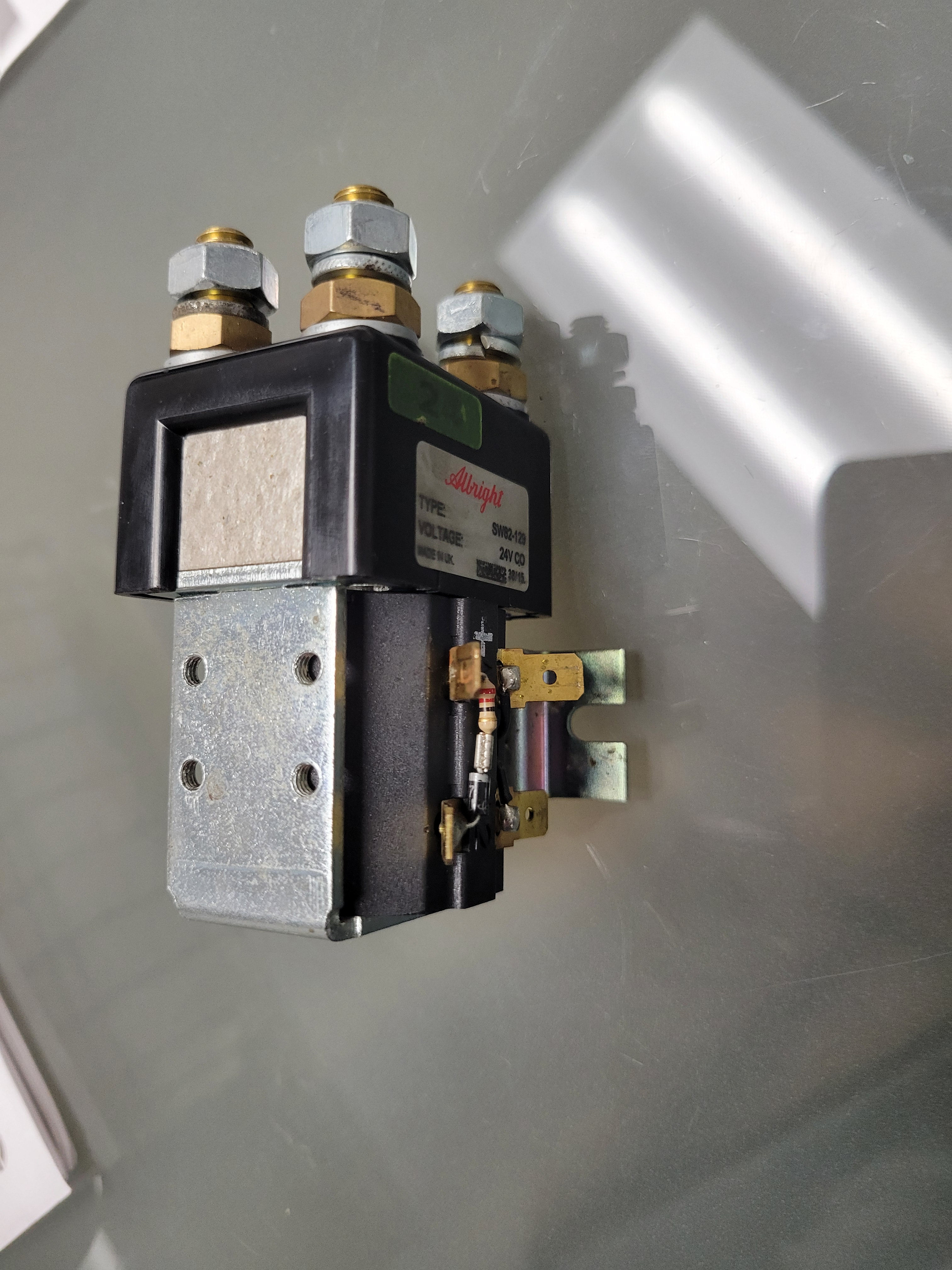 RELAY, 24VDC 2 POLE NO 125A