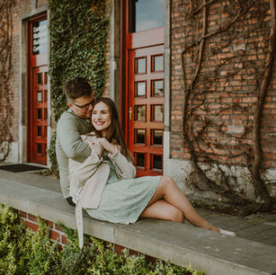 Sesja narzeczeńska w magnoliach | Kraków, Wawel