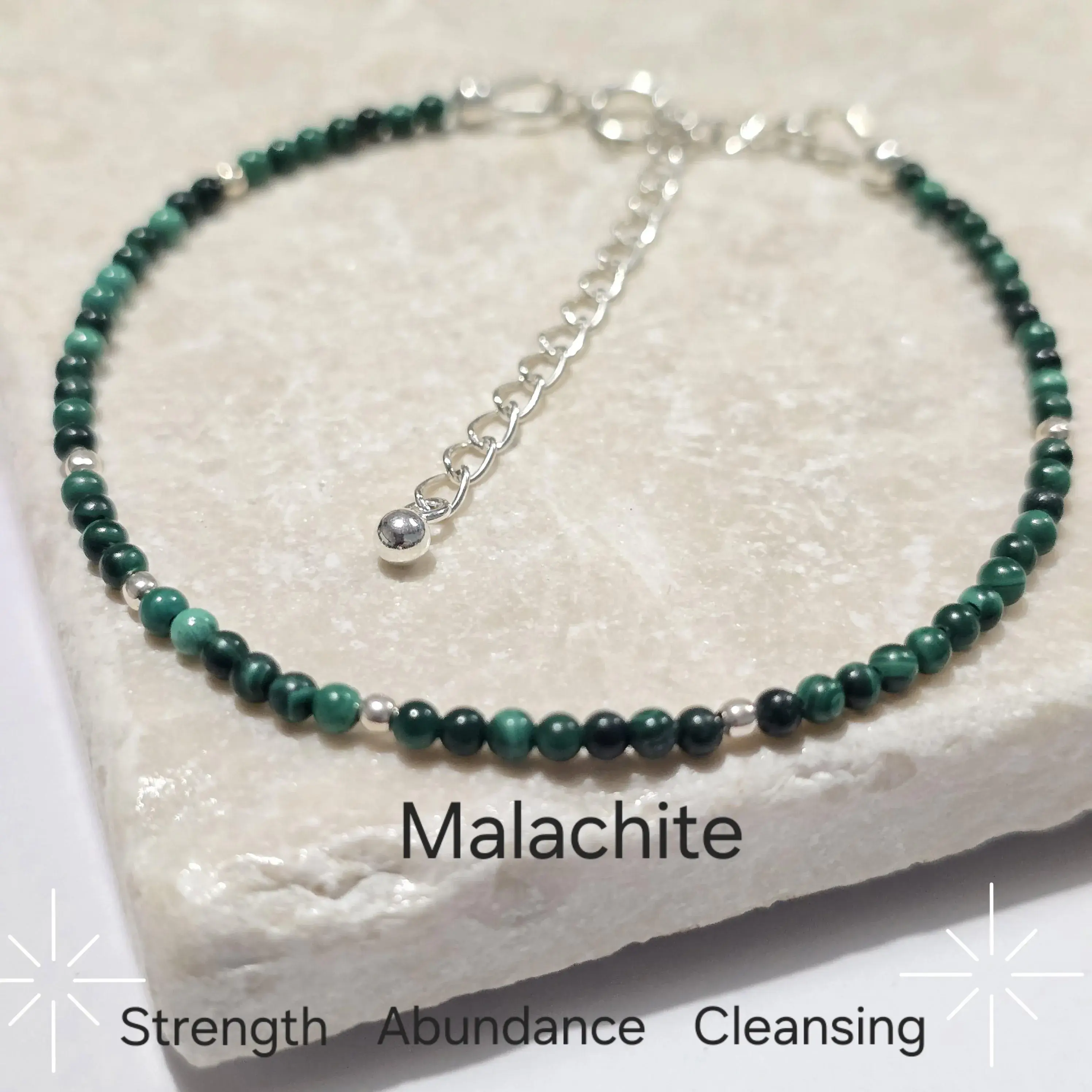 Dainty Malachite Beaded Bracelet