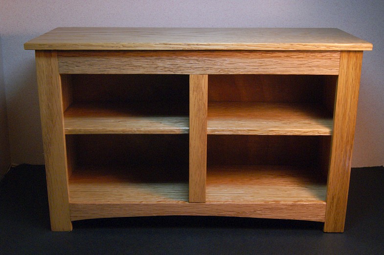 4 Blanket Storage Table