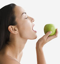 Ästhetische Zahnheilkunde: Bleaching, Veeneers, Vollkeramik Kronen