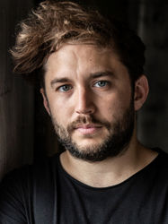 Dempsey Hendrickx Acteur agency agence actor management manager talent comédien TV film television casting representation

