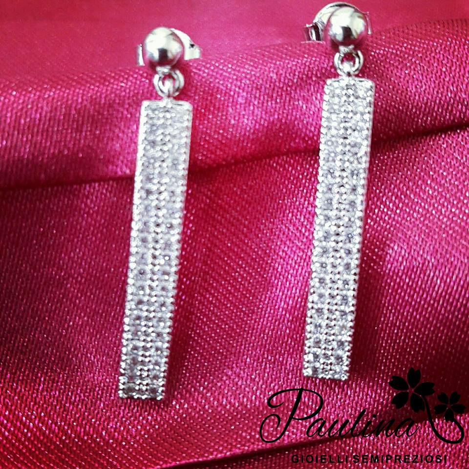 Orecchini Bagnati in Oro Bianco con Zirconi