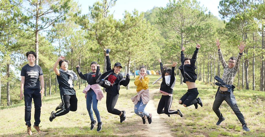 group of people jumping_edited_edited.jpg