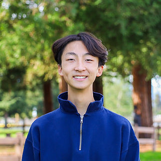 Headshot_Calvin_Zhou.jpg