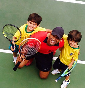 Projeto Tennis4Kids criado pela gente em 2015