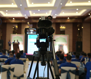 LIVE STREAMING_edited.jpg