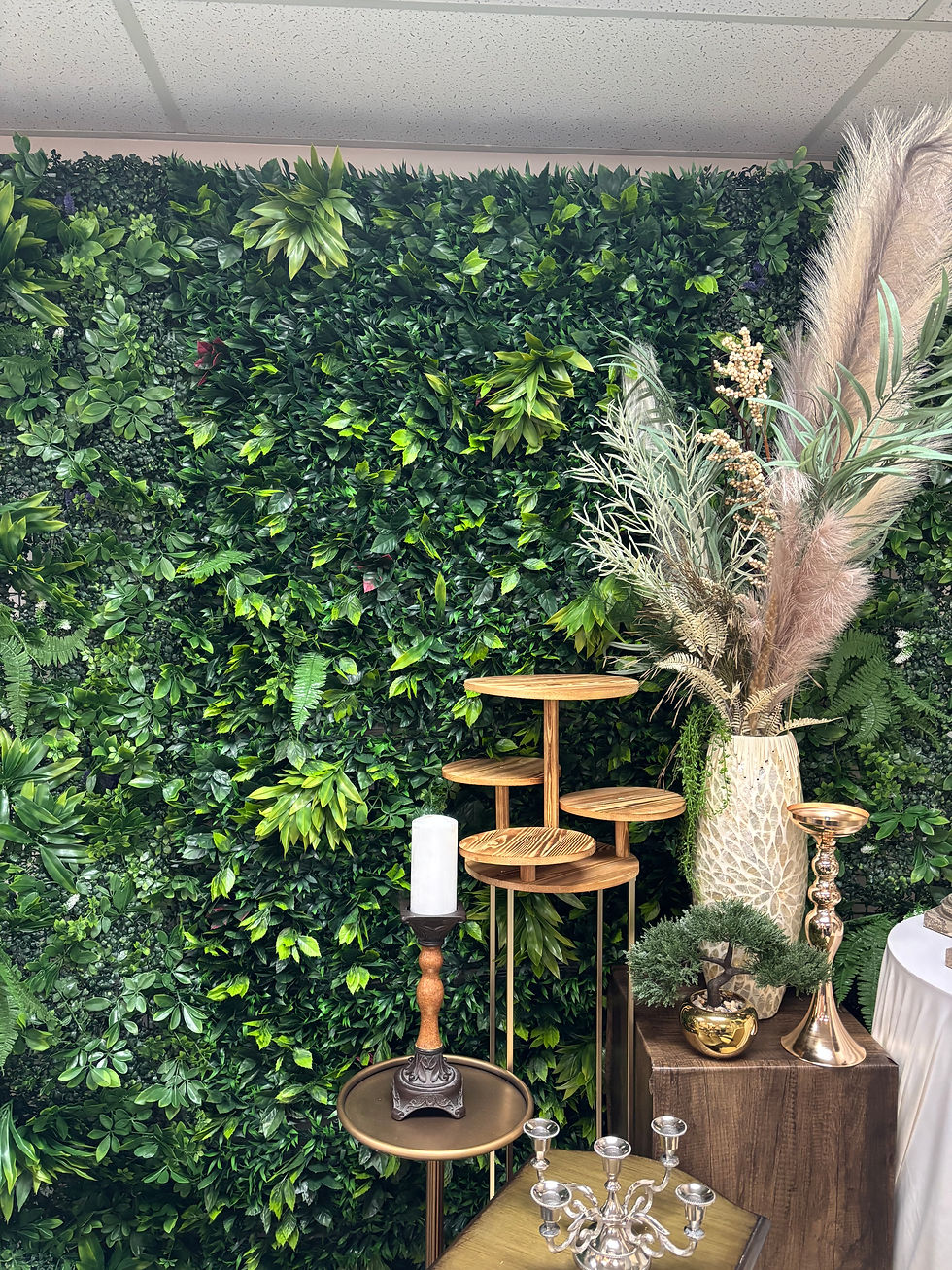 Thumbnail: Greenery Fern Wall