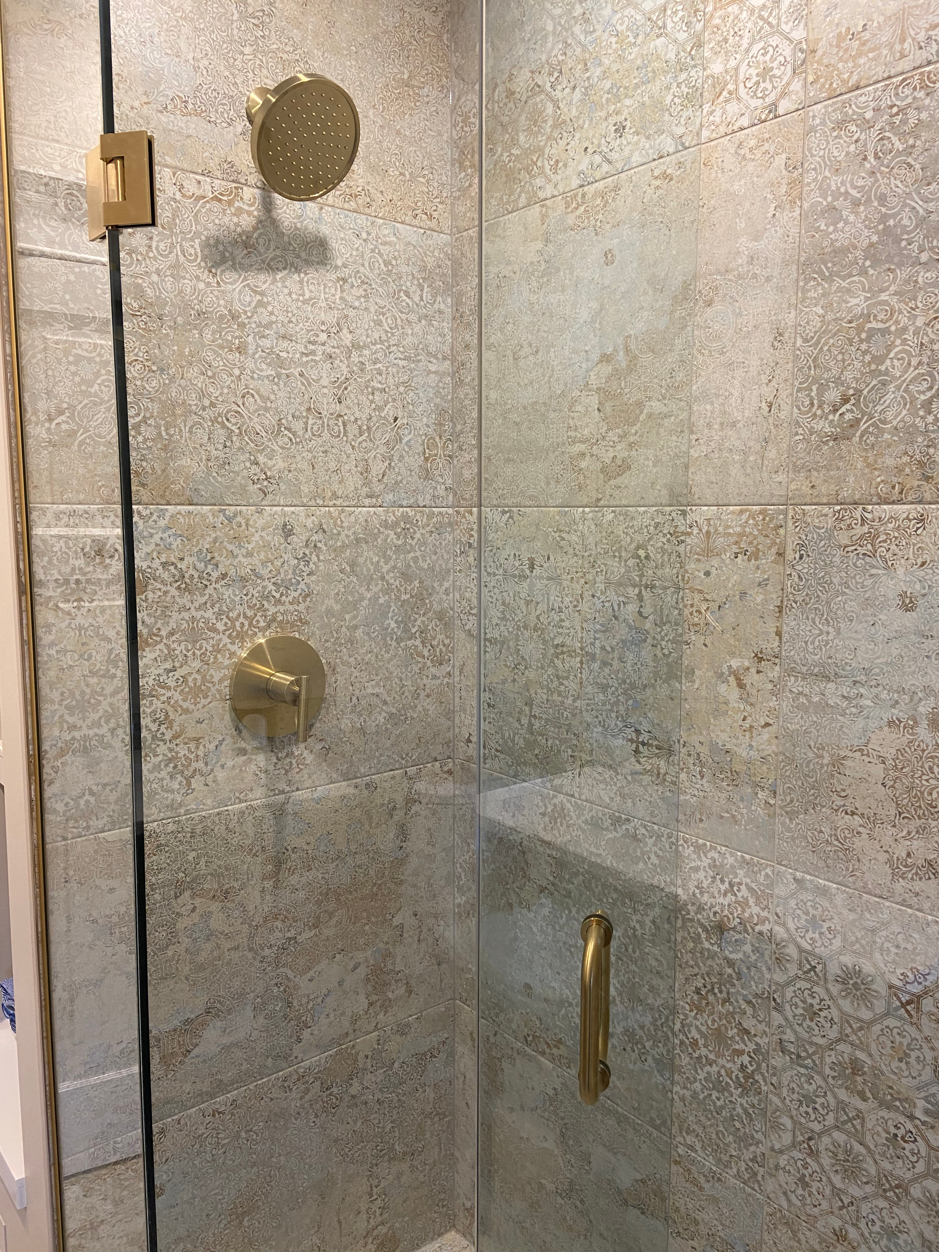 Alexandra Bathroom 3