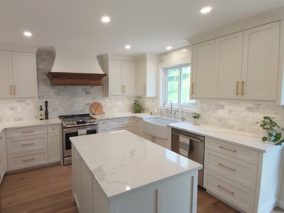 Ptarmigan Dr. Kitchen 2